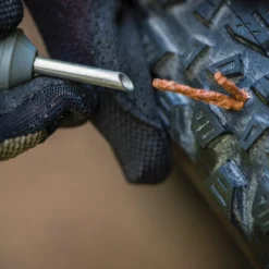 Blackburn Plugger Tubeless Tire Repair Kit -Kind Shock Verkoop 277435 04 d 556630