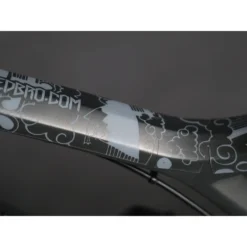 DYEDBRO Beschermfolie Voor Het Frame - Aotearoa - White Matte 12 DYEDBRO Beschermfolie Voor Het Frame - Aotearoa - White Matte -Kind Shock Verkoop dyedbro frame protection kit aotearoa white matte 4 1493592