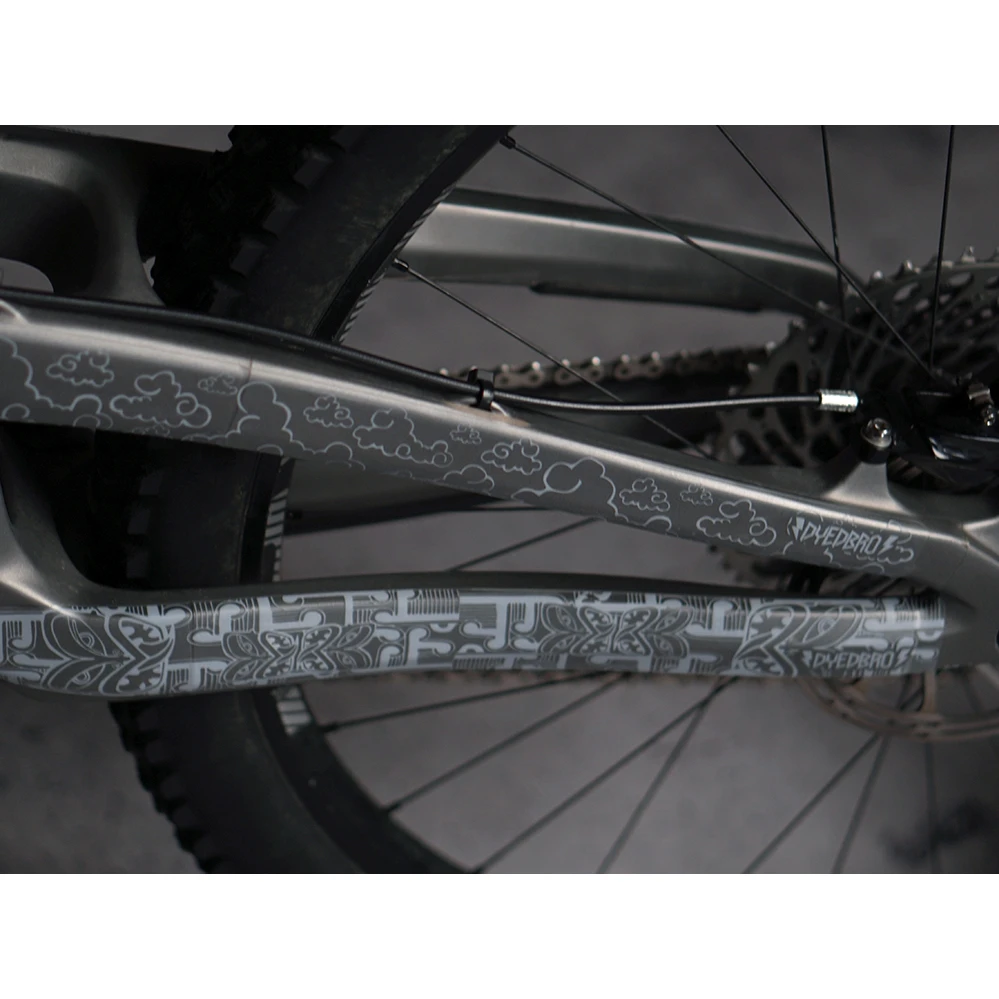 DYEDBRO Beschermfolie Voor Het Frame - Aotearoa - White Matte 3 DYEDBRO Beschermfolie Voor Het Frame - Aotearoa - White Matte - Afbeelding 3