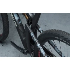 DYEDBRO Beschermfolie Voor Het Frame - Camo - White Matt -Kind Shock Verkoop dyedbro frame protection kit camo white matt5 1004776