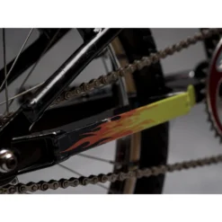 DYEDBRO Beschermfolie Voor Het Frame - Flames -Kind Shock Verkoop dyedbro frame protection kit flames 4 1493730