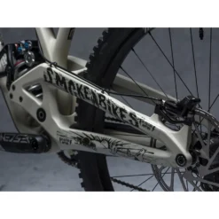 DYEDBRO Beschermfolie Voor Het Frame - Fluor - Black Gloss -Kind Shock Verkoop dyedbro frame protection kit fluor black gloss 6 1493744