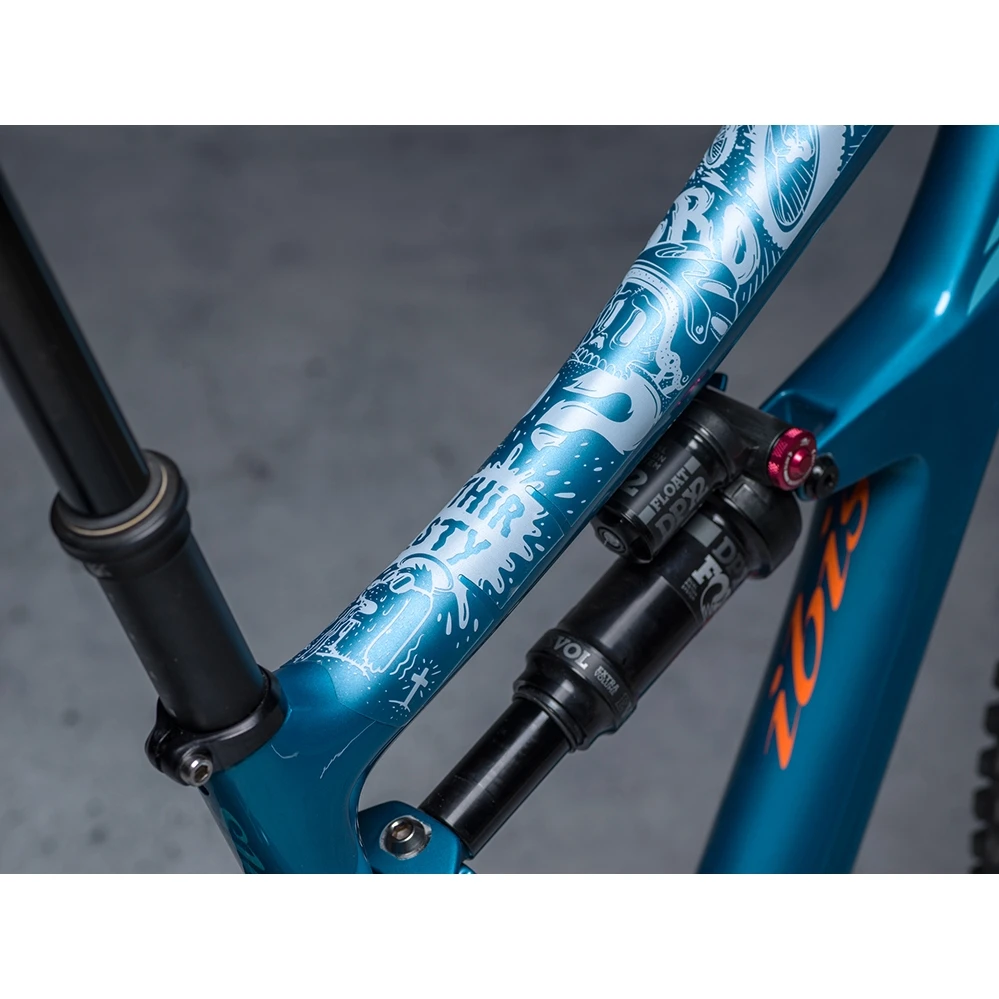 DYEDBRO Beschermfolie Voor Het Frame - Fluor - White Gloss 3 DYEDBRO Beschermfolie Voor Het Frame - Fluor - White Gloss - Afbeelding 3