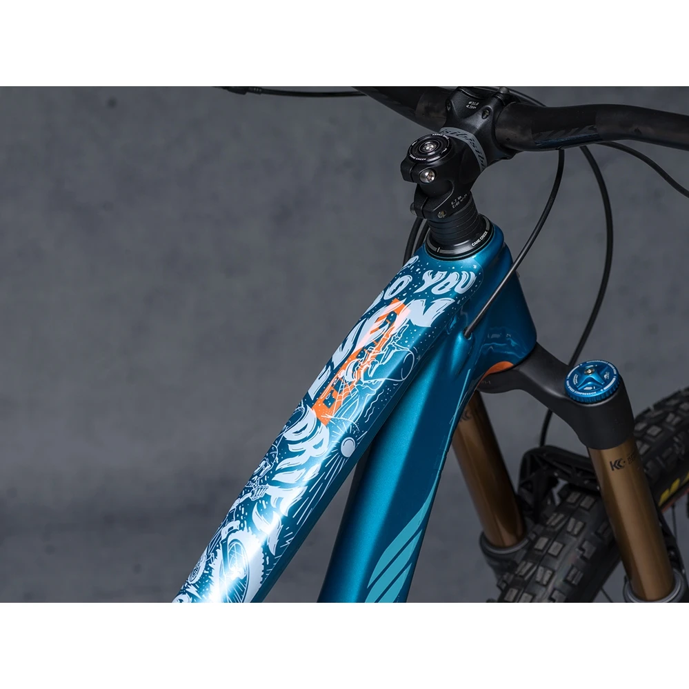 DYEDBRO Beschermfolie Voor Het Frame - Fluor - White Gloss 2 DYEDBRO Beschermfolie Voor Het Frame - Fluor - White Gloss - Afbeelding 2