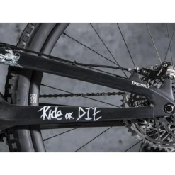 DYEDBRO Frame Protection Kit Ride Or Die - White -Kind Shock Verkoop dyedbro frame protection kit ride or die white5 1006510