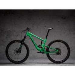 DYEDBRO Beschermfolie Voor Het Frame - Space Trip - Black Gloss -Kind Shock Verkoop dyedbro frame protection kit space trip black gloss 3 1493883