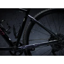 DYEDBRO Lightning Gravel Beschermfolie Voor Het Frame - Pink Matte -Kind Shock Verkoop dyedbro lightning gravel frame protection kit pink matte 3 1494148