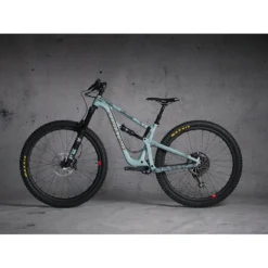 DYEDBRO Beschermfolie Voor Het Frame - Aotearoa - Black -Kind Shock Verkoop dyedbro rahmenschutz kit aotearoa black2 1003304