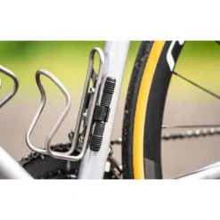 Dynaplug Carbon Racer - Tubeless Tire Repair Kit - Black -Kind Shock Verkoop dynaplug carbon ultralite tubeless tire repair kit 5 909414