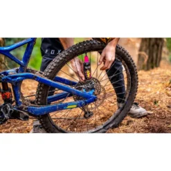 Muc-Off B.A.M! Inflate & Repair Afdichtingsspray - 125ml -Kind Shock Verkoop muc off bam inflate repair sealant spray 125ml 7 1379992