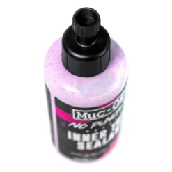 Muc-Off No Puncture Hassle Afdichtmiddel Voor Binnenband - 300ml -Kind Shock Verkoop muc off no puncture hassle inner tube sealant 300ml 4 850144