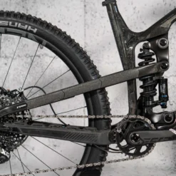 Rie:sel Design Chain:Tape 3000 Chain Stay Guard - Clear -Kind Shock Verkoop riesel design chain tape 3000 clear t3 c002 02 1216693