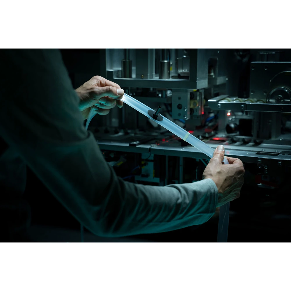 Schwalbe Aerothan Binnenband - SV16E - Race/Endurance - 28" (28/35-622) 2 Schwalbe Aerothan Binnenband - SV16E - Race/Endurance - 28" (28/35-622) - Afbeelding 2