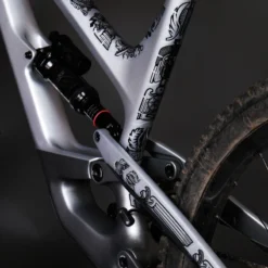 Unleazhed Frame Unscratch Bp01-F Frame Protection Tape - Empire Black Glossy -Kind Shock Verkoop unleazhed bp01 empire b 1022139