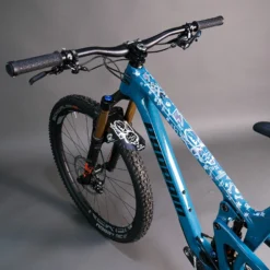 Unleazhed Frame Unscratch Bp01-F Frame Protection Tape - Edition Serfaus Fiss Ladis White Glossy -Kind Shock Verkoop unleazhed frame unscratch bp01 f frame protection tape edition serfaus fiss ladis white glossy 6 1219207