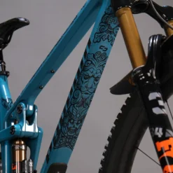 Unleazhed Frame Unscratch Bp01-L Frame Protection Tape - Tatanka Black Glossy -Kind Shock Verkoop unleazhed frame unscratch bp01 l frame protection tape empire black glossy 6 1219248